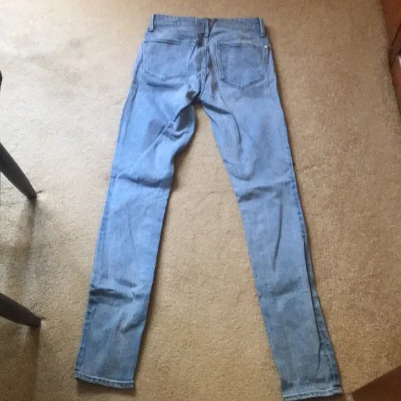 Marc Jacobs LOU Skinny Standard Supply Lighter Wash Jeans. SIZE 26! - Picture 8 of 10